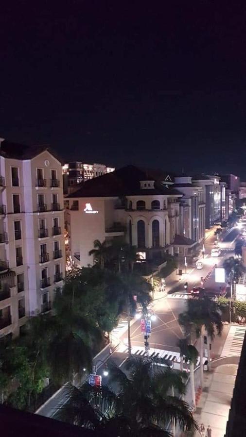 One Palm Tree Villas Condo Across Naia Terminal 3 마닐라 외부 사진