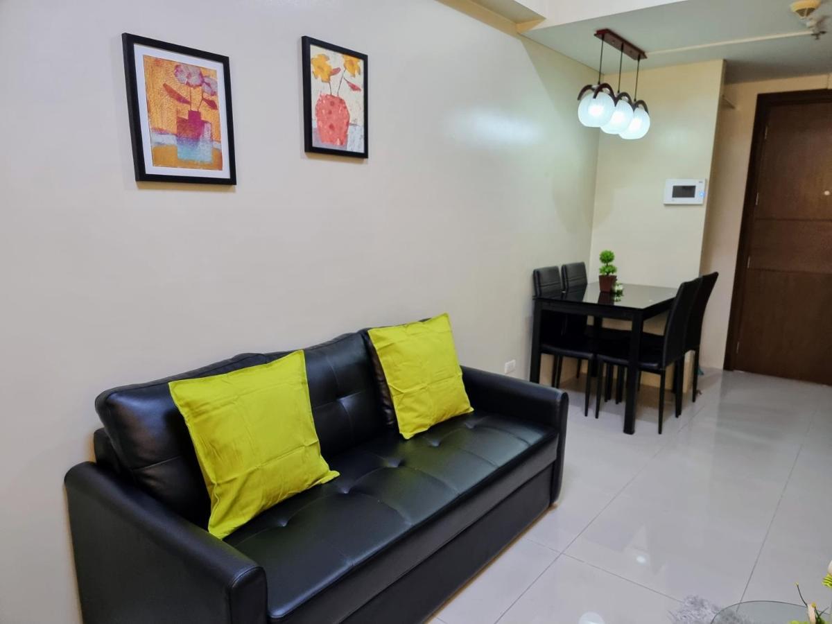 One Palm Tree Villas Condo Across Naia Terminal 3 마닐라 외부 사진