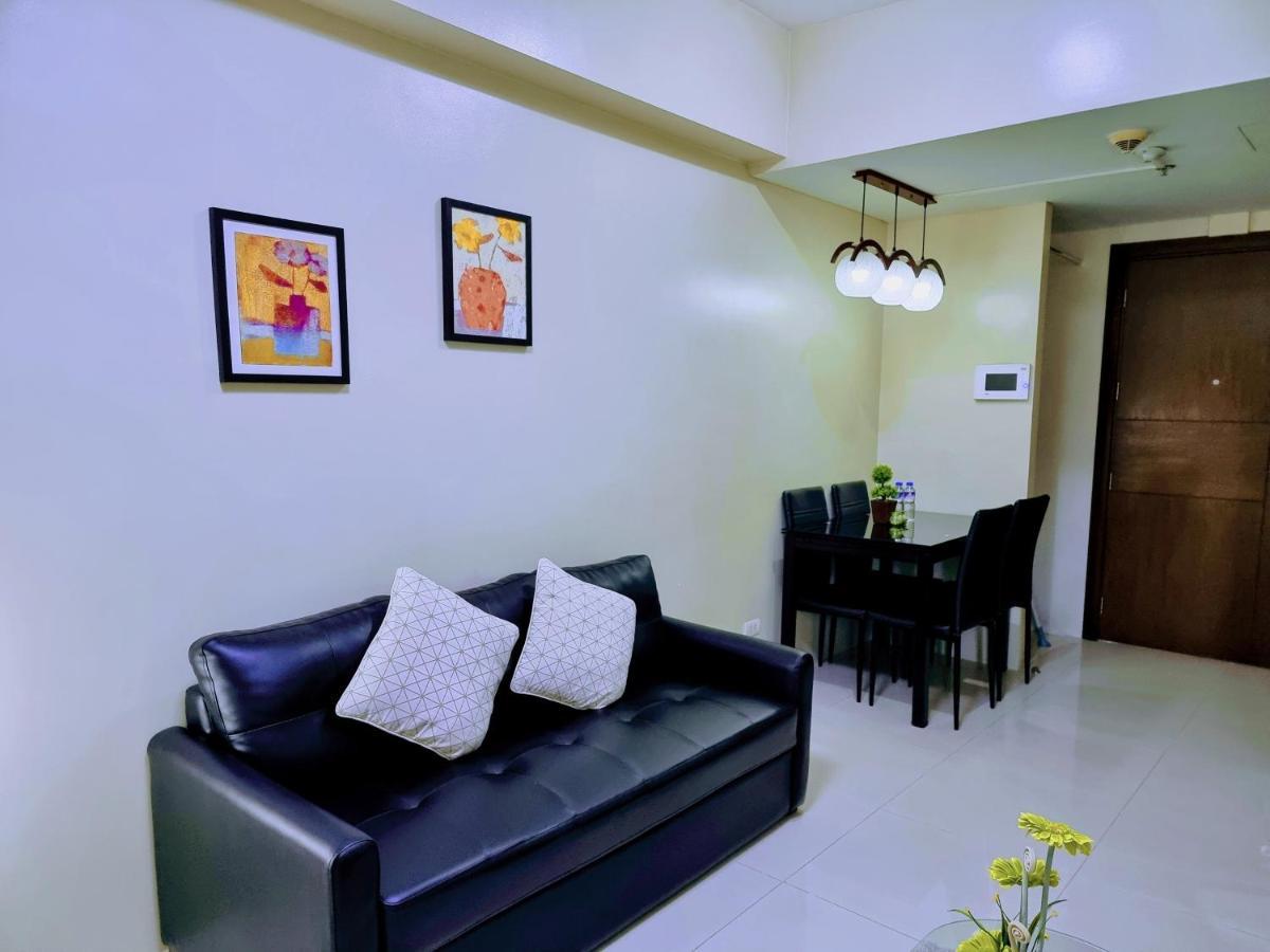 One Palm Tree Villas Condo Across Naia Terminal 3 마닐라 외부 사진