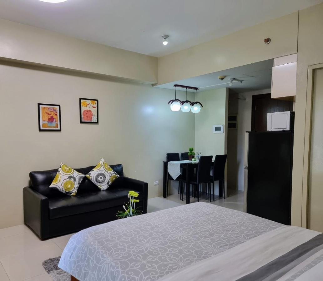 One Palm Tree Villas Condo Across Naia Terminal 3 마닐라 외부 사진